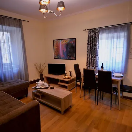 Old Harbour Apartment *